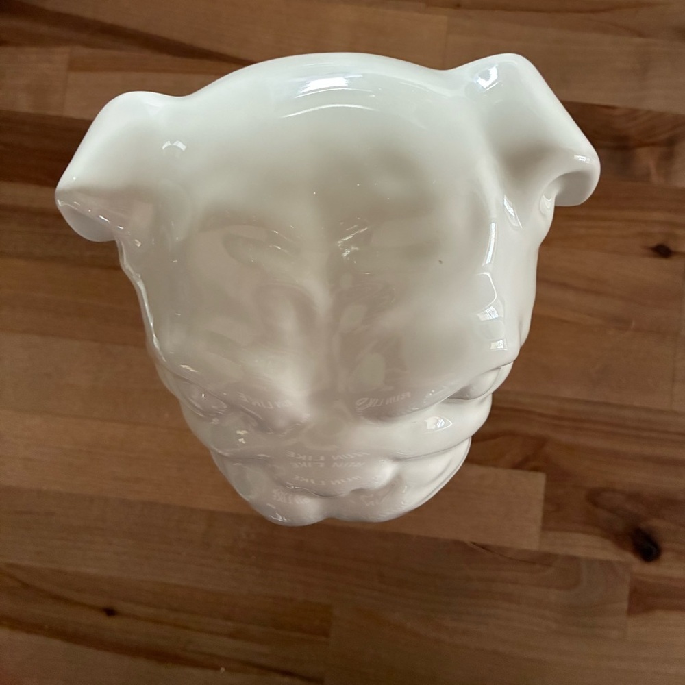 Threshold Stoneware White English Bulldog Cookie Jar Treat Jar with S&P Kitchen - Picture 8 of 8